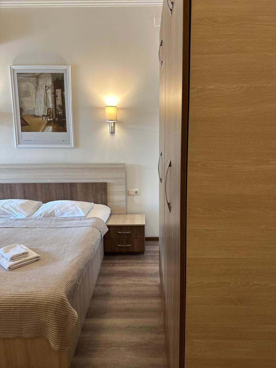 Hotel Mireosi Batumi Kültér fotó