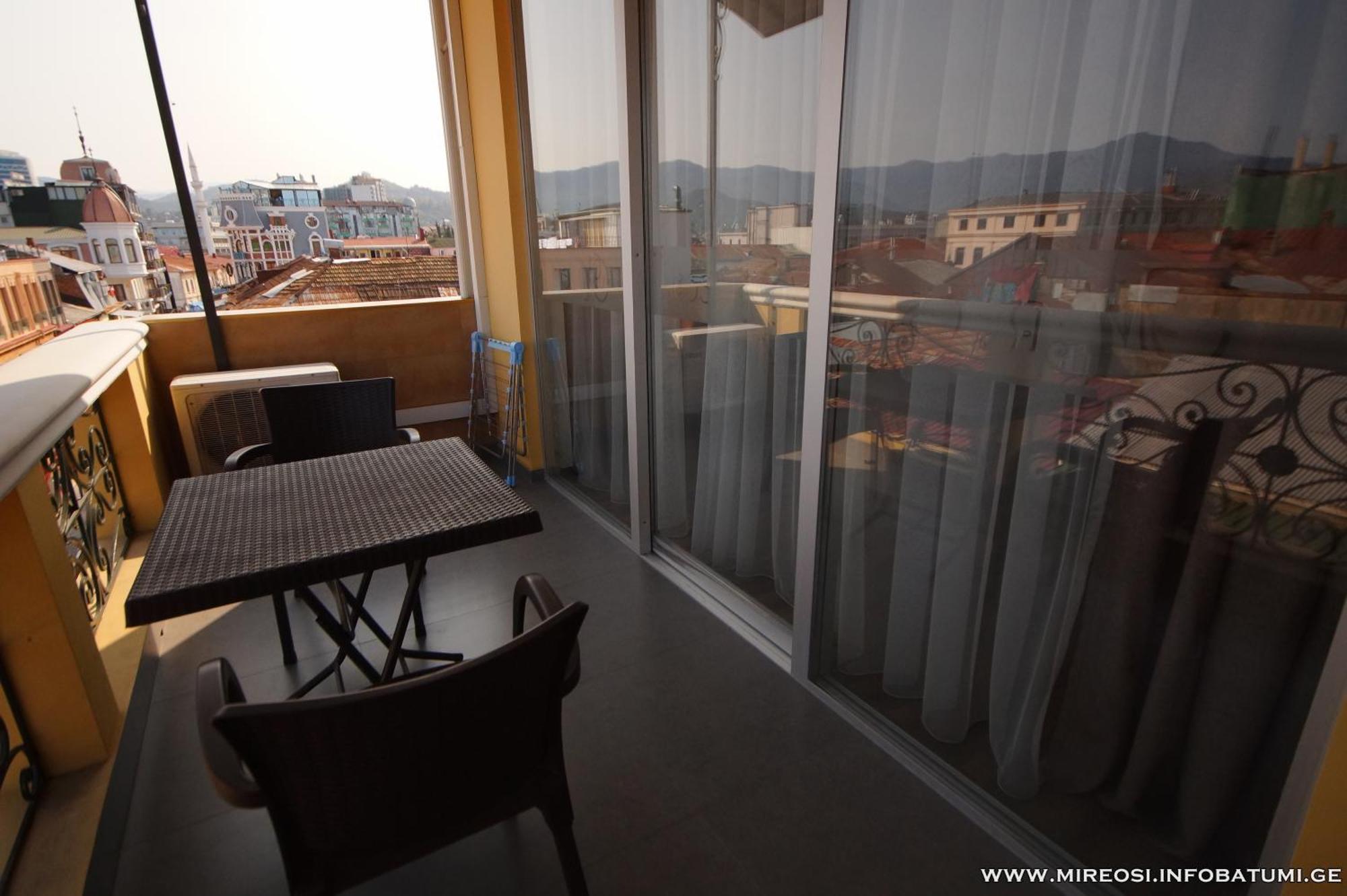 Hotel Mireosi Batumi Kültér fotó