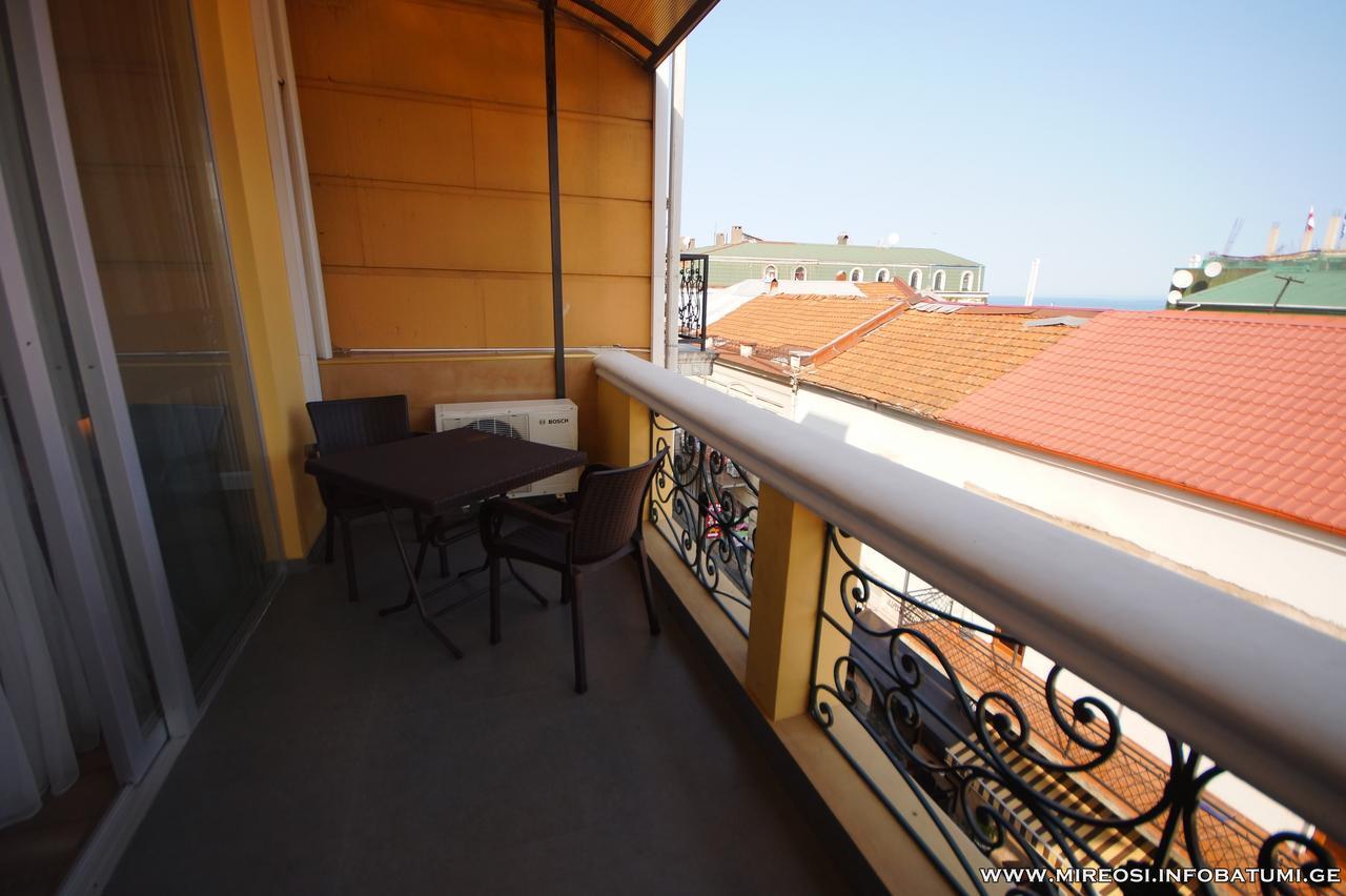Hotel Mireosi Batumi Kültér fotó